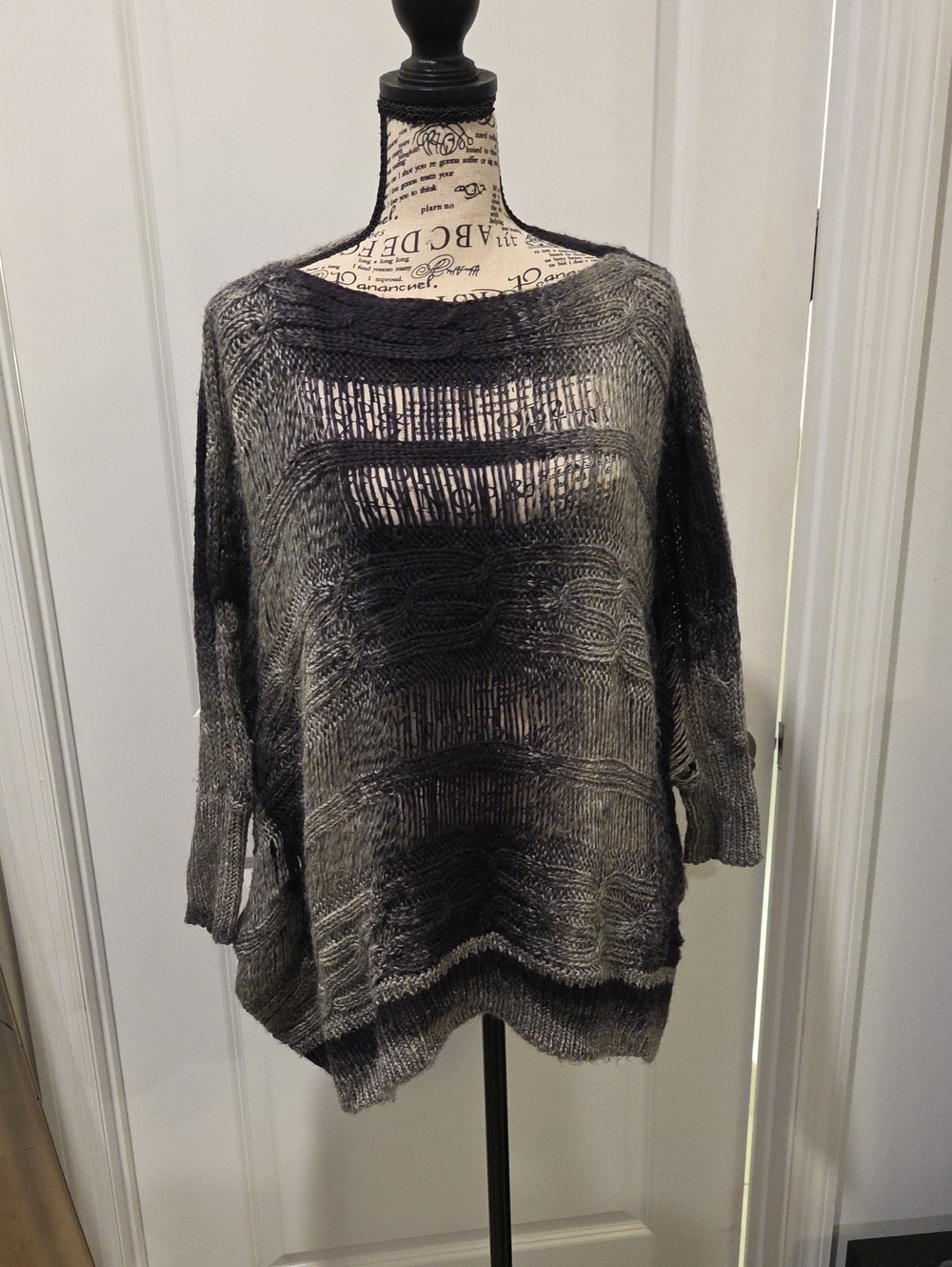 Relaxed Open-Knit Women's Sweater - Gray Ombre